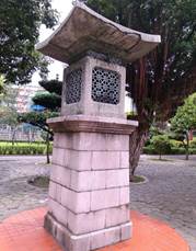 http://upload.wikimedia.org/wikipedia/commons/thumb/0/0e/PICT0390.JPG/600px-PICT0390.JPG